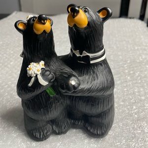 Black Bear by Jeff Fleming Bearfoots "Wedding Couple" wedding day